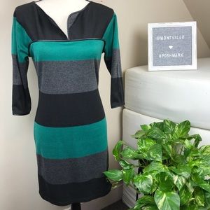 Max Studio XS Black Green Gray Striped Dress